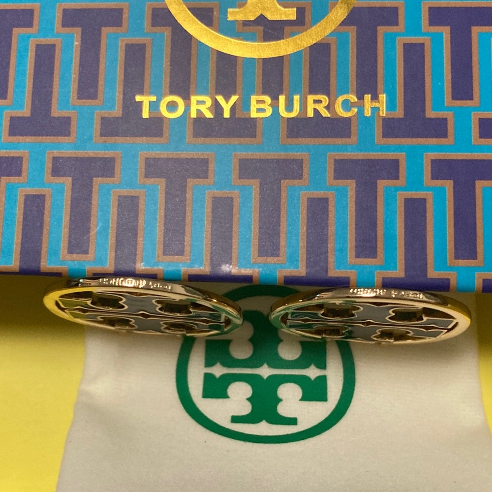 Tory Burch Gold Hoop Earrings with Black Enamel Logo - Picture 4 of 5
